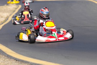 Kart yarışçılar git
