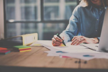 Masada çalışan hesap yöneticisi 