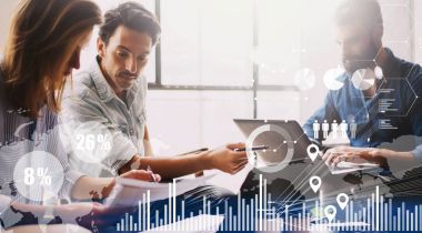 genç arkadaşları çalışma 