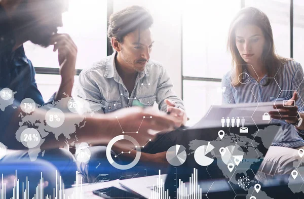 Modern ofis arkadaşları