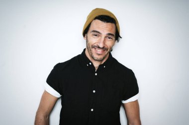 yakışıklı bir adam portresi Studio