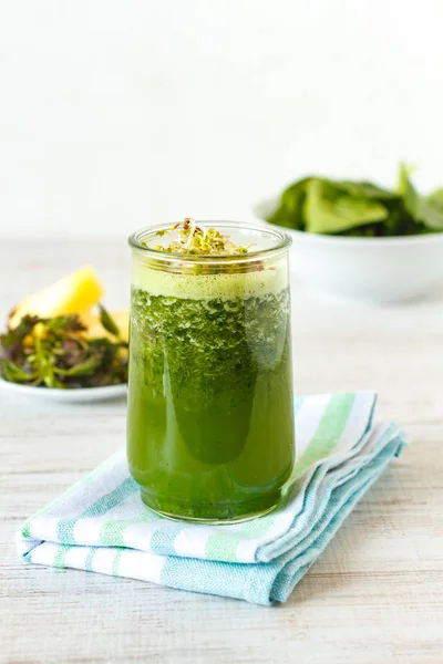 Smoothie verde vegano saludable — Foto de Stock