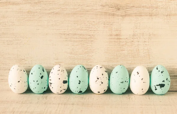 Påsk Stilleben med målade ägg — Stockfoto