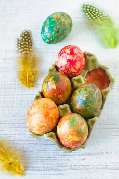 Modern Marble Brown Red Easter Eggs Painted Organic Onion Rustic — Stock Photo, Image