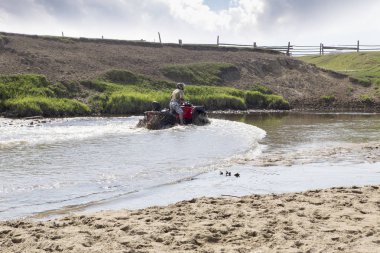 All - arazi araçları turist. ATV üzerinde