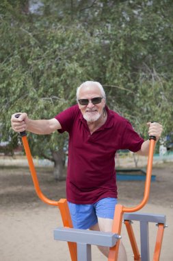 Spor malzemeleri açık hava Tarih üzerinde komuta sizde trenler