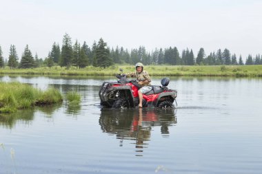 All - arazi araçları turist. ATV üzerinde