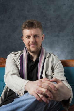 Genç bir adamın portresi