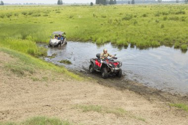 All - arazi araçları turist. ATV üzerinde