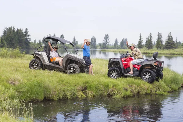 All - arazi araçları turist. ATV üzerinde