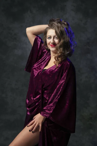 Girl draped in velvet — Stock Photo, Image