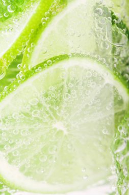 Limon ve nane bardak suyla Detoks