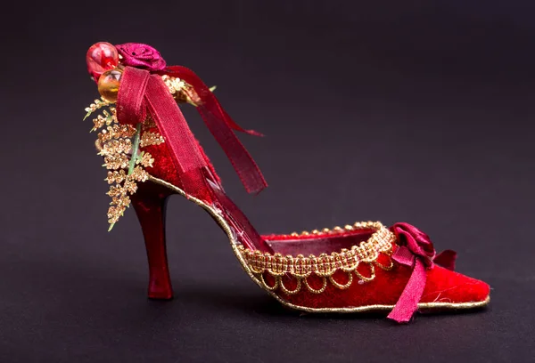 Kırmızı kadınların yüksek topuklu ayakkabılar Stok Resim