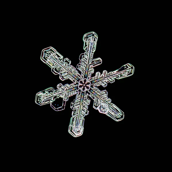 Ακραία closeup φυσικό νιφάδα χιονιού — Φωτογραφία Αρχείου