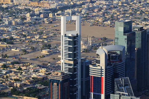 Vista aérea dos arranha-céus do Dubai World Trade Center — Fotografia de Stock