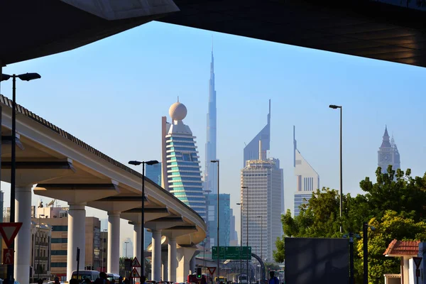 迪拜世界贸易中心的摩天大楼 — 图库照片