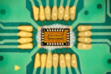 Aşırı yakın çekim silikon mikro çip.