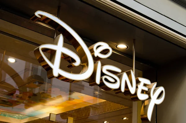 Het teken voor een Disney-retail opslaan in Florence Stockfoto