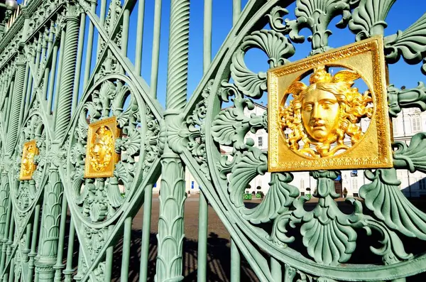 O portão do palácio real de Turim — Fotografia de Stock