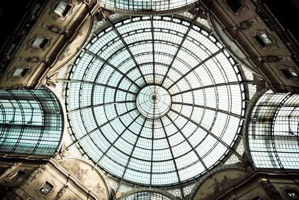 Detail of the glass roof of the Vittorio Emanuele II gallery — Stock Photo, Image
