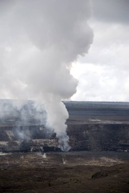 Volcano, Hawaii, Kilauea Caldera clipart