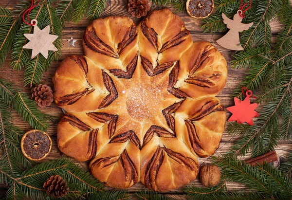 Traditional Christmas Cake Shape Snowflake Delicious Homemade Pie Chocolate — Stock Photo, Image