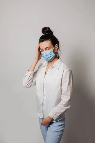 Virus mask female doctor wearing face protection in prevention for coronavirus