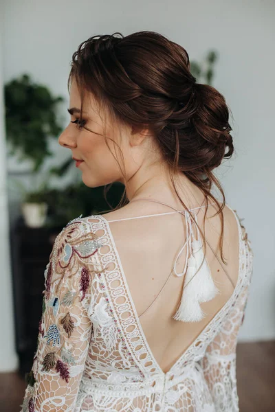 Boho hairstyle. Bride hairstyle.Beautiful bride with fashionable