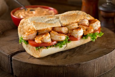 Karides Po Boy sandviç