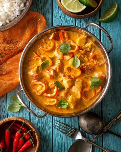 Thailändska hummer kokos röd Curry — Stockfoto