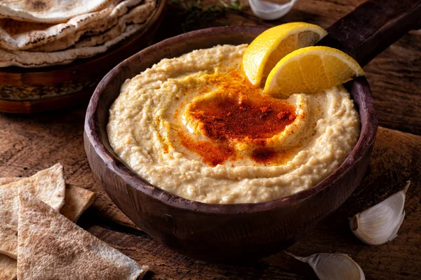 Krämig hummus — Stockfoto