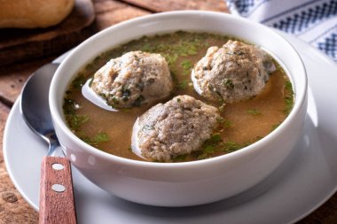 karaciğer dumpling çorbası