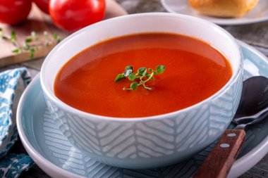 domates çorbası