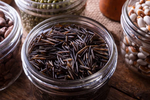 Arroz Integral Grão Longo Recipiente Armazenamento Vidro — Fotografia de Stock