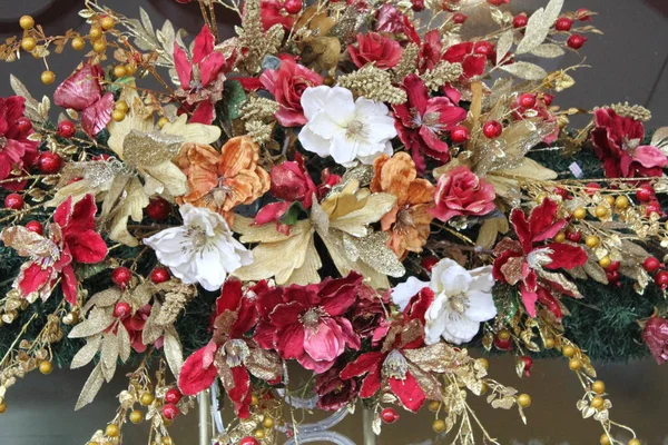 Red and Gold Flowers Decoration