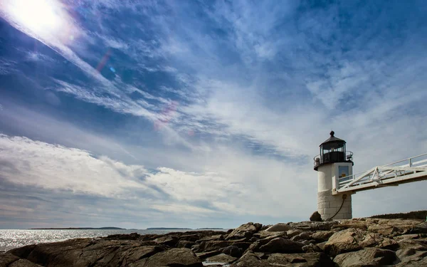 Marshall Point Light visto desde la costa rocosa de Port Clyde , —  Fotos de Stock
