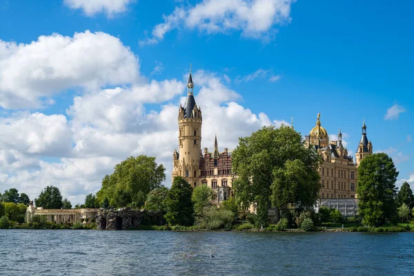 Schwerins slott (Schweriner Schloss) — Stockfoto