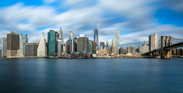 De Skyline van Manhattan, New York City, Verenigde Staten — Stockfoto