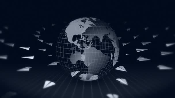Символ Интернет Почты Анимация Струящейся Белой Бумажной Плоскости Вокруг Земли — стоковое видео