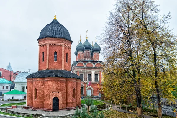 Vysokopetrovsky klooster in Moskou — Stockfoto