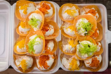 Taylandlı çıtır gözleme