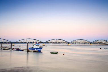Kıyı şeridi Portimao, Algarve, Portekiz