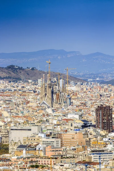 Barcelona panorama with Sagrada Familia, Spain — 图库照片