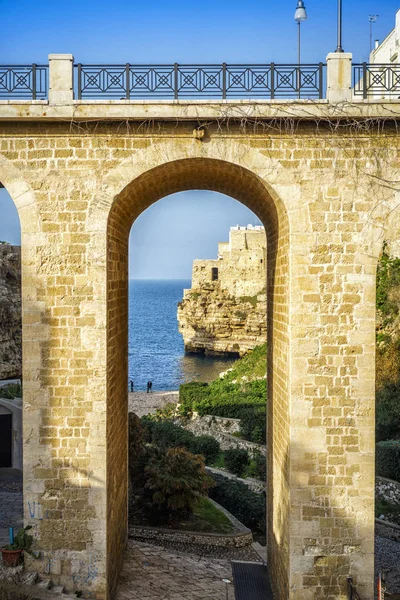 Bella vista su Polignano, Puglia, Italia — Foto Stock