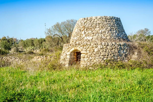 Old trulli in Puglia, Italy, Europe — Stock Photo, Image
