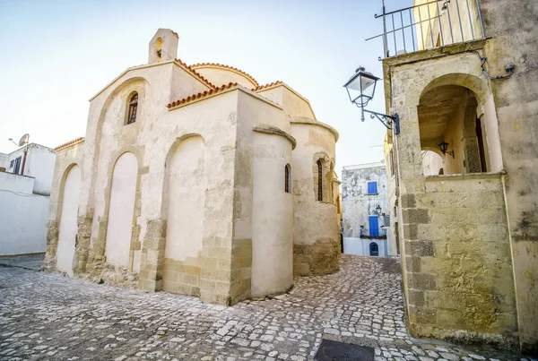 Encantadora capilla en el centro histórico de Otranto, Italia — Foto de Stock