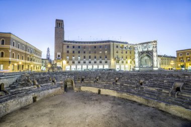 Antik amfitiyatro Lecce, İtalya