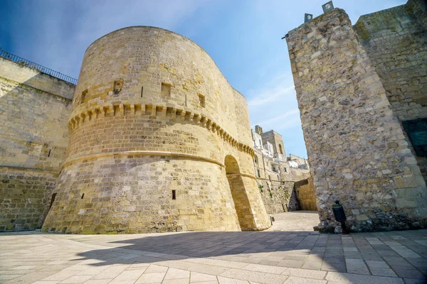 Historic landmarks in Otranto, Apulia, Italy — Stock Photo, Image