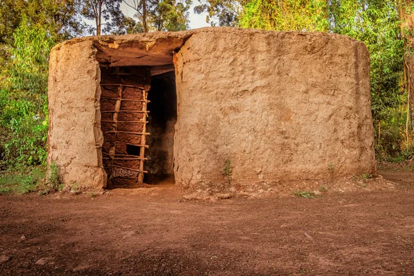 Casa rural tradicional masai, Nairobi, Kenia — Foto de Stock