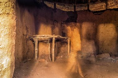 İç Afrikalı kabile, geleneksel ev, Kenya